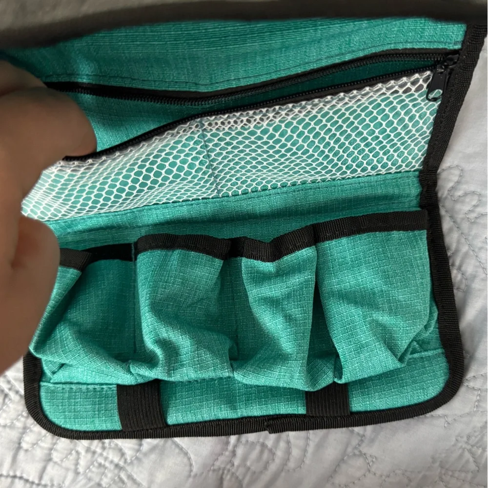Camera Accessory Organizer batteries & memory cards storage - photographer